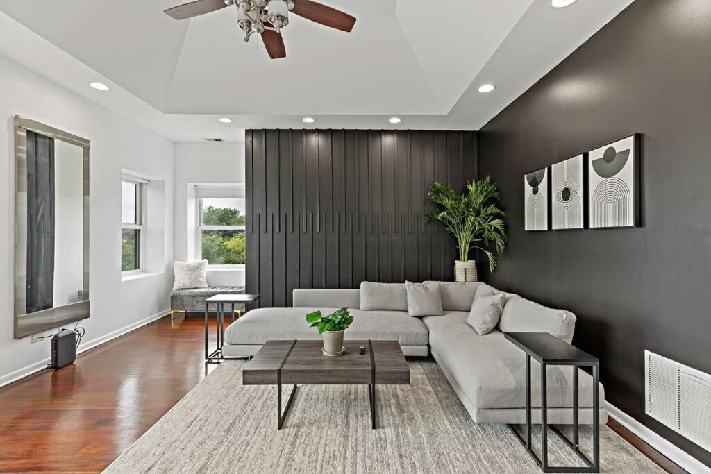 The Penthouse, Lux Stay Near Downtown, Uofc & Lake Chicago Luaran gambar